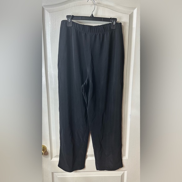 Susan Graver women’s liquid knit - Picture 2 of 4